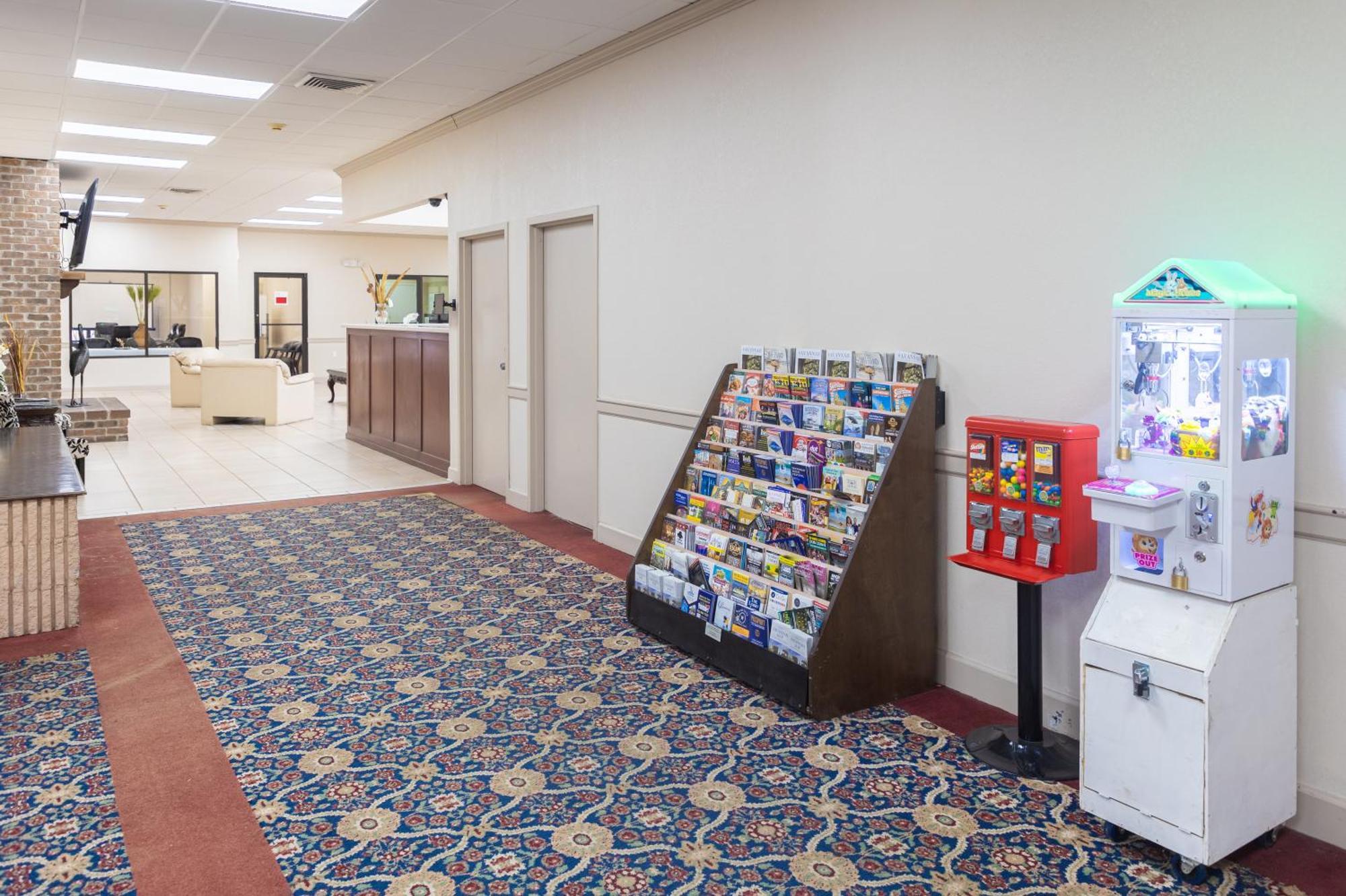 Cottonwood Suites Savannah Hotel & Conference Center Pooler Exterior foto