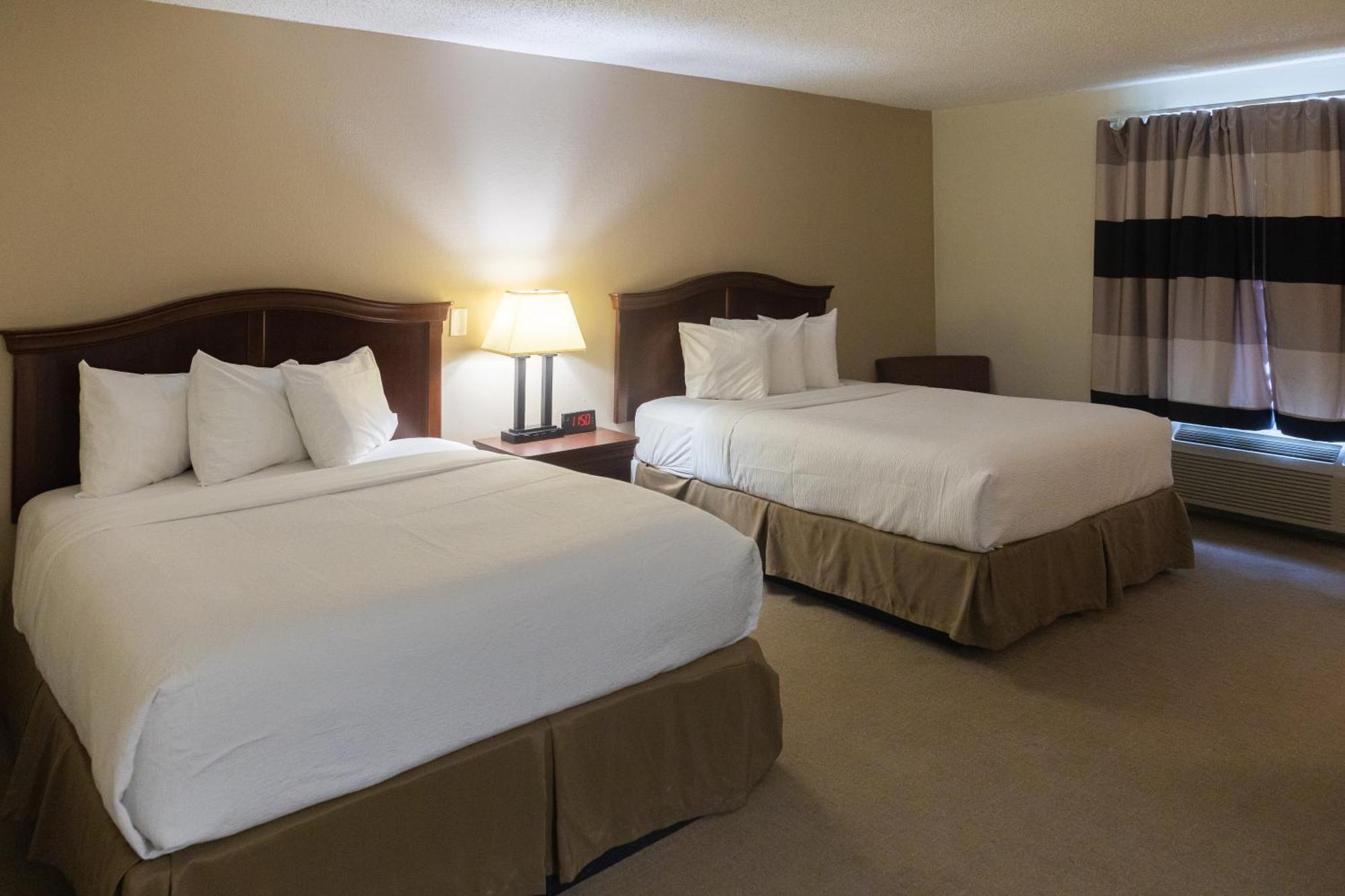 Cottonwood Suites Savannah Hotel & Conference Center Pooler Exterior foto